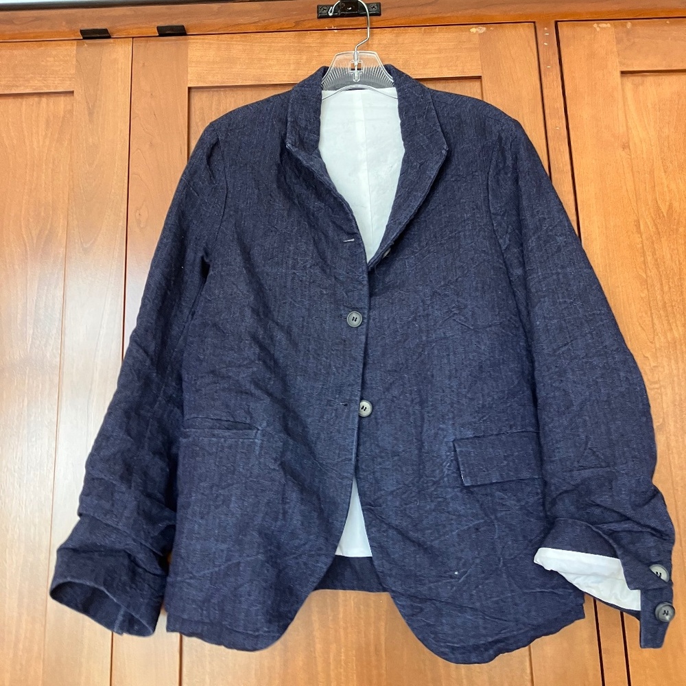 Begrfabl Stunning Navy Linen Blazer
